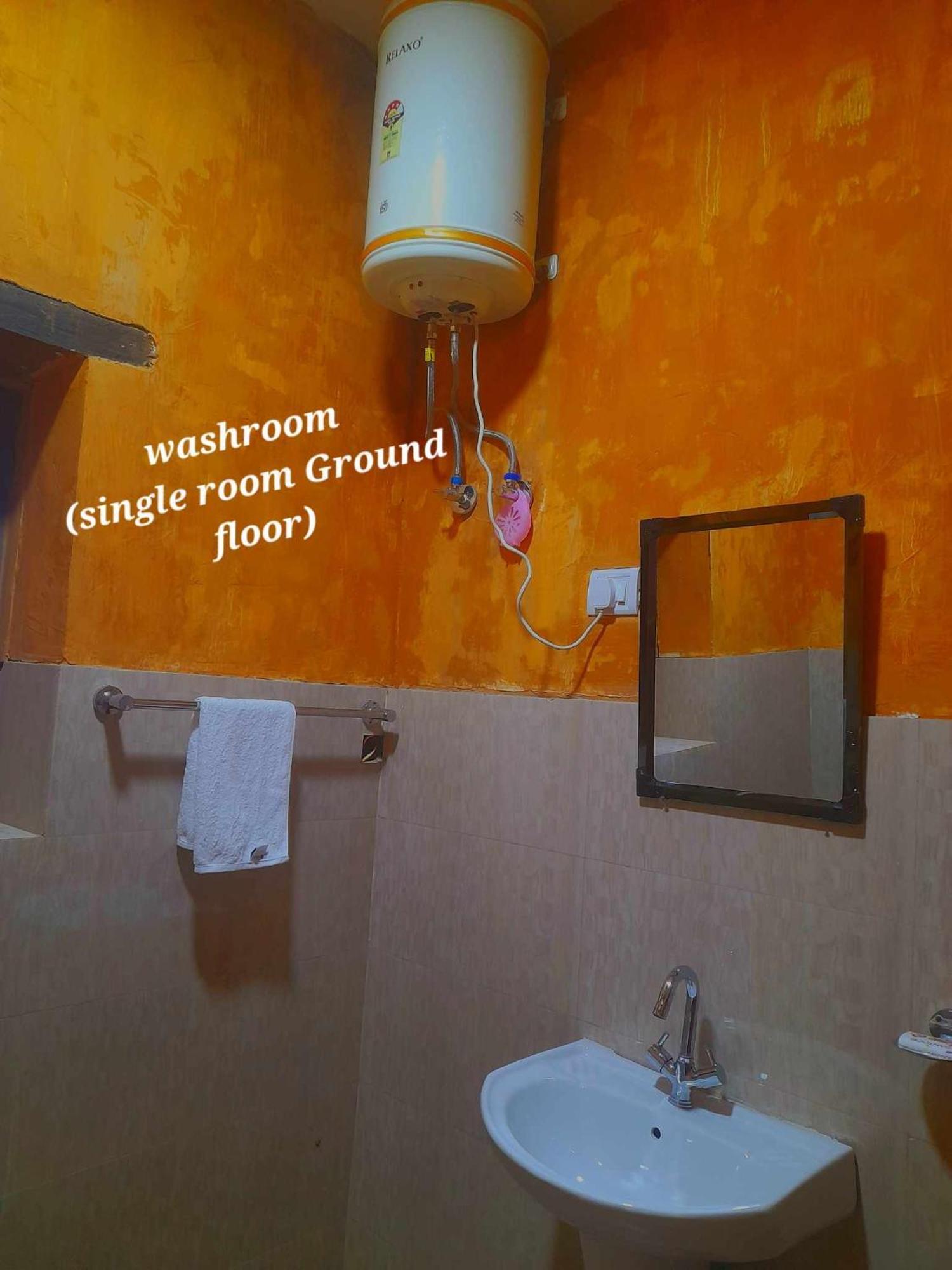 Nobgang "Traditional Heritage Homestay" Punakha Luaran gambar